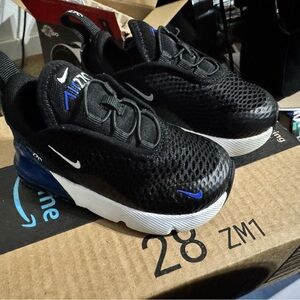NIKE 270 Toddler Size 6C GUC